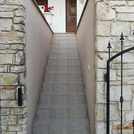 Nada And Family Apartment Rovinjsko Selo Exterior photo